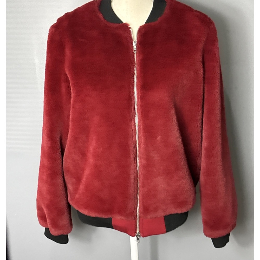 Honey‎ Punch Fun Faux Fur Jacket Burgundy with Black Trim Size Large